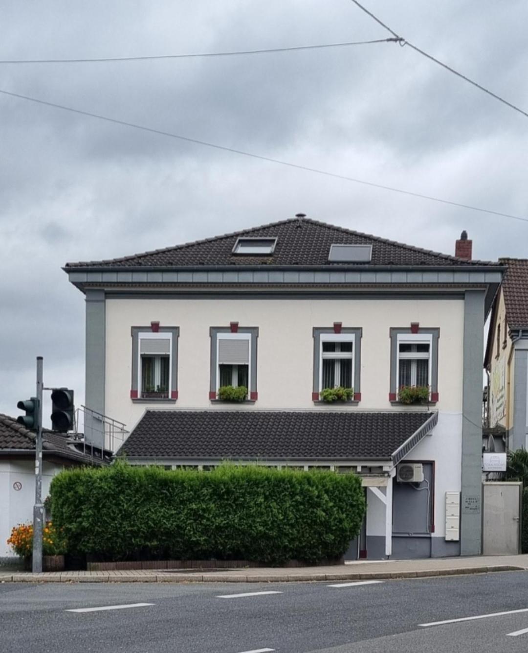 Toka Rooms - An Der Regiobahn Mettmann Exteriör bild
